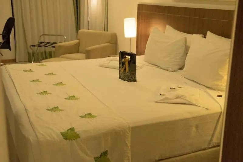 Nobile Suites Monumental Brasilia 4*,